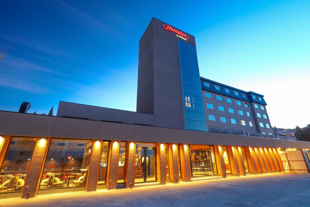 Hotel Hampton By Hilton Bariloche Esterno foto